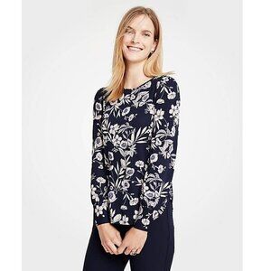 ANN TAYLOR Magnolia Garden Floral Button Cuff Long Sleeve Shirt Navy Cream M